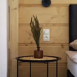 Za Wierchem Apartment Banska Wyzna